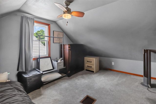8925 W Cleveland AVENUE, West Allis, WI 53227