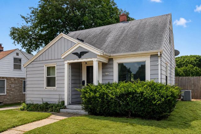 8925 W Cleveland AVENUE, West Allis, WI 53227