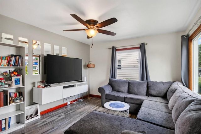8925 W Cleveland AVENUE, West Allis, WI 53227