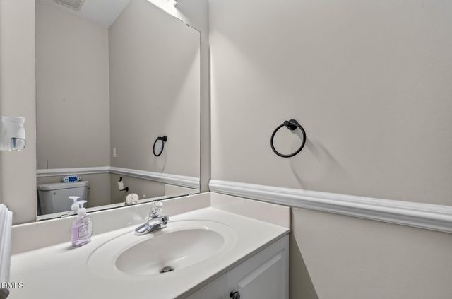 9041 Tenderfoot Trail, Raleigh, NC 27615