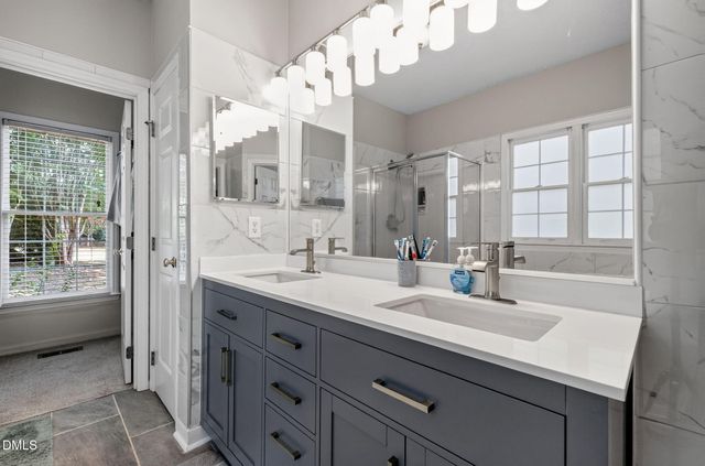 9041 Tenderfoot Trail, Raleigh, NC 27615