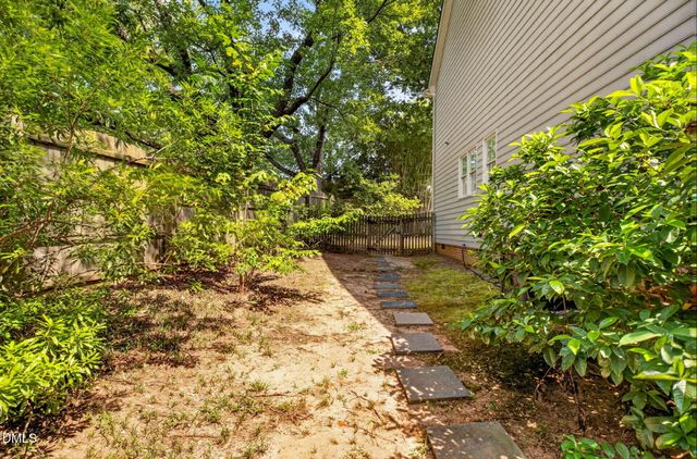 9041 Tenderfoot Trail, Raleigh, NC 27615