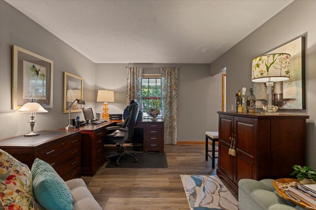 21495 Old Walnut Court, South Bend, IN 46628