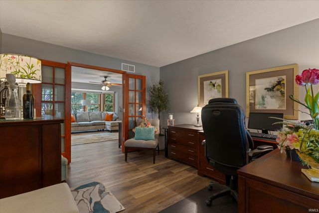 21495 Old Walnut Court, South Bend, IN 46628