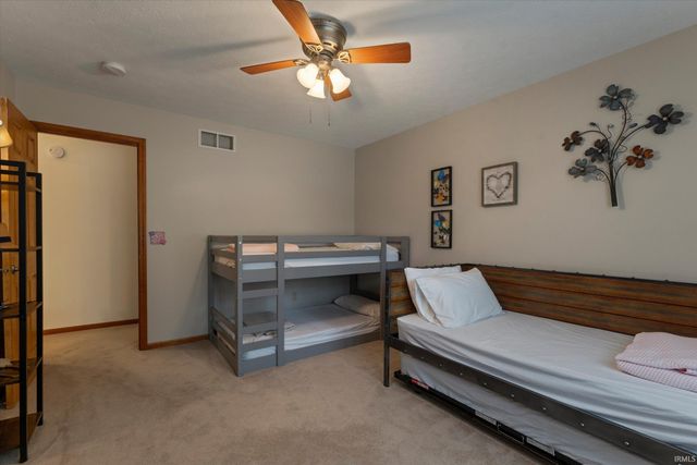21495 Old Walnut Court, South Bend, IN 46628