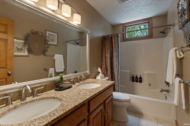 21495 Old Walnut Court, South Bend, IN 46628