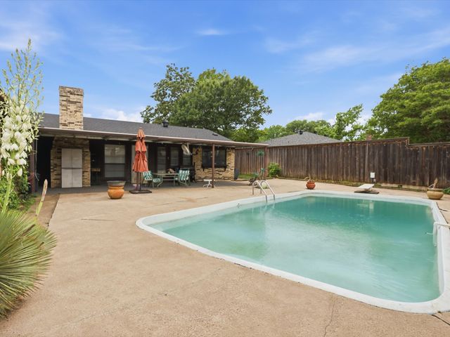 1517 Richland Drive, Richardson, TX 75081