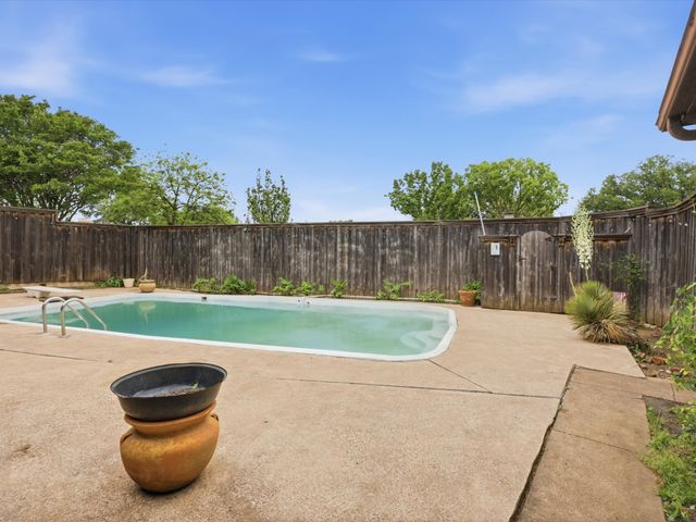 1517 Richland Drive, Richardson, TX 75081