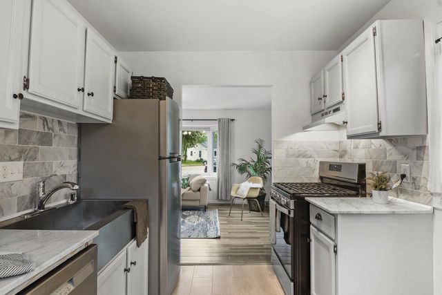 83 Craig Avenue, Madison, WI 53705