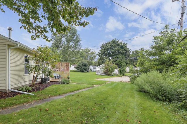 83 Craig Avenue, Madison, WI 53705