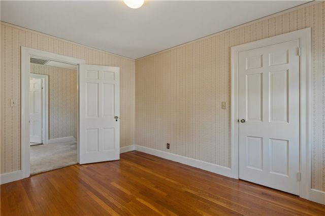20 Drowne Parkway, East Providence, RI 02916