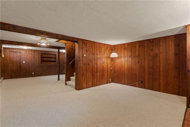 20 Drowne Parkway, East Providence, RI 02916