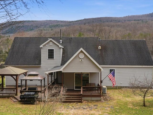 44 Drake Woods Road, Bristol, VT 05443