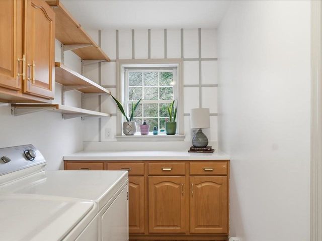 44 Drake Woods Road, Bristol, VT 05443