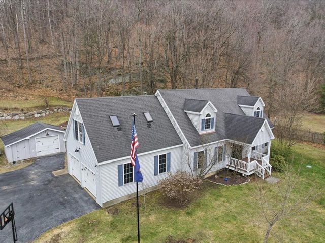 44 Drake Woods Road, Bristol, VT 05443