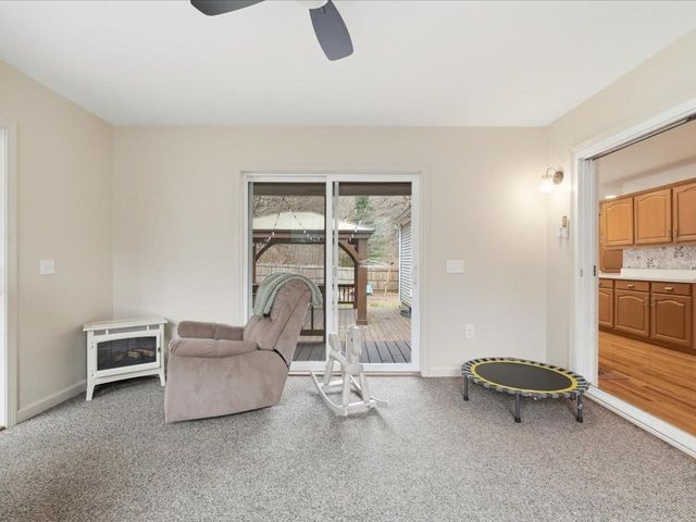 44 Drake Woods Road, Bristol, VT 05443