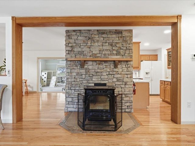 44 Drake Woods Road, Bristol, VT 05443