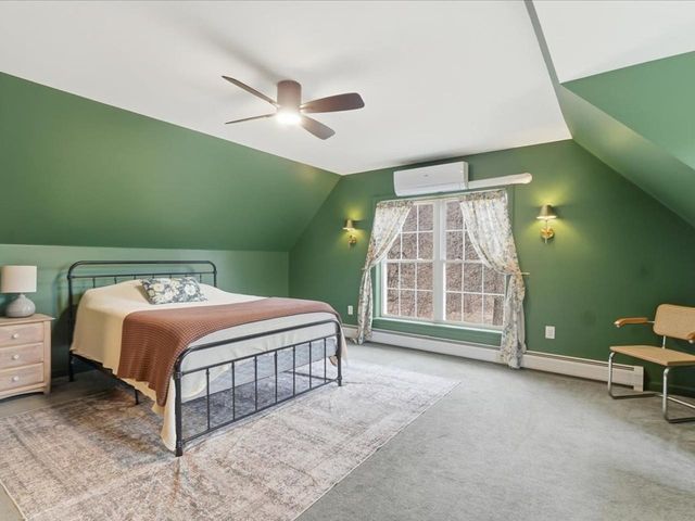 44 Drake Woods Road, Bristol, VT 05443