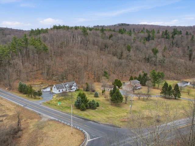 44 Drake Woods Road, Bristol, VT 05443