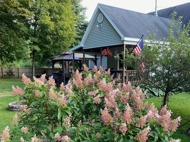 44 Drake Woods Road, Bristol, VT 05443