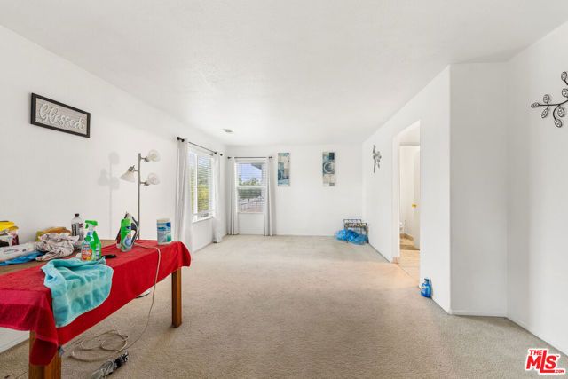 43525 Rucker Street, Lancaster, CA 93535