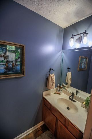 709 Kenova Trace, Lexington, KY 40511