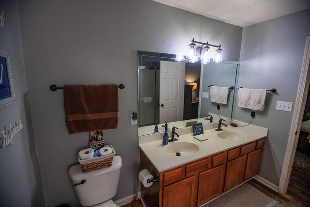 709 Kenova Trace, Lexington, KY 40511