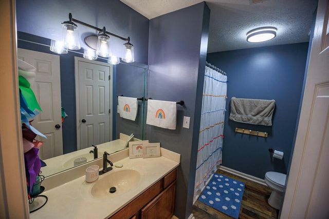 709 Kenova Trace, Lexington, KY 40511