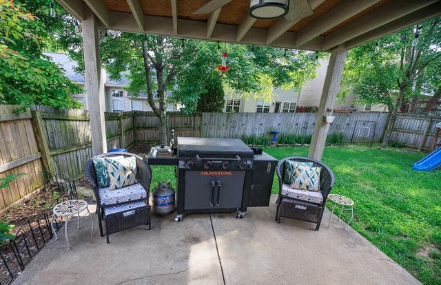 709 Kenova Trace, Lexington, KY 40511