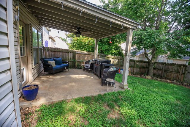 709 Kenova Trace, Lexington, KY 40511