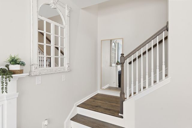 581 Yellow Leaf Lane, Summerville, SC 29486