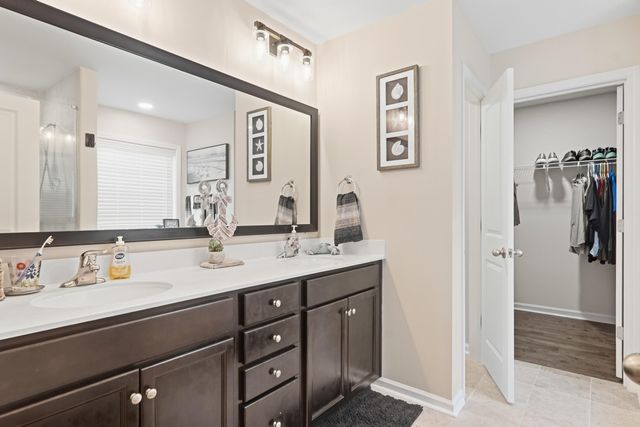581 Yellow Leaf Lane, Summerville, SC 29486