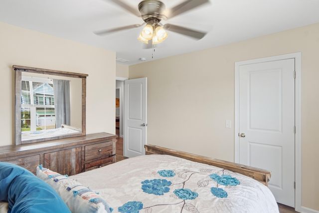 581 Yellow Leaf Lane, Summerville, SC 29486