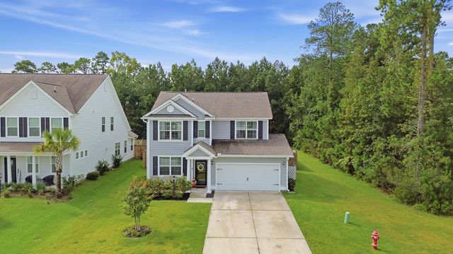 581 Yellow Leaf Lane, Summerville, SC 29486