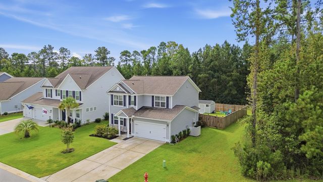 581 Yellow Leaf Lane, Summerville, SC 29486