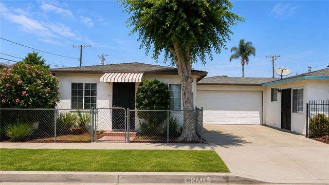 1949 Fruitvale, South El Monte, CA 91733