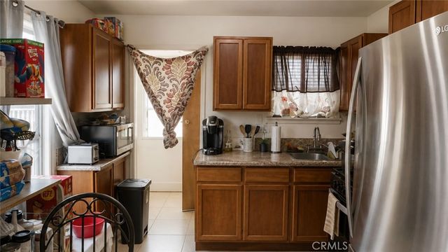 1949 Fruitvale, South El Monte, CA 91733