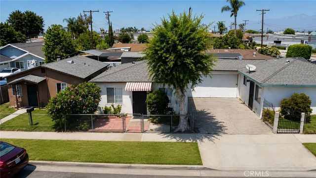 1949 Fruitvale, South El Monte, CA 91733