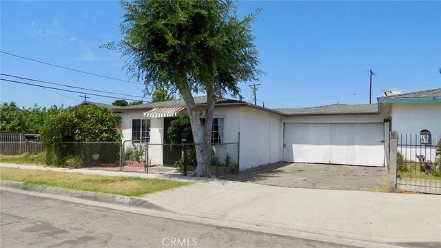 1949 Fruitvale, South El Monte, CA 91733