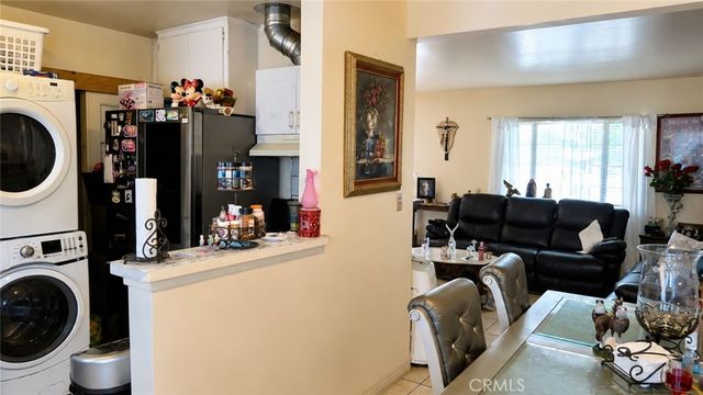 1949 Fruitvale, South El Monte, CA 91733