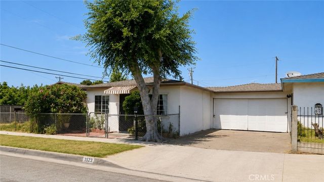 1949 Fruitvale, South El Monte, CA 91733