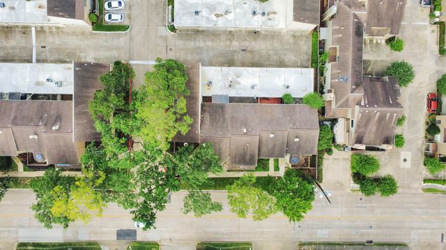 1928 Augusta Drive 19, Houston, TX 77057