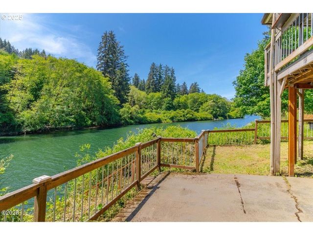 5188 S SUMMER Pl, Lincoln City, OR 97367