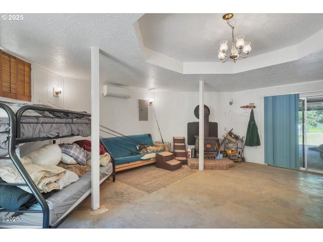 5188 S SUMMER Pl, Lincoln City, OR 97367