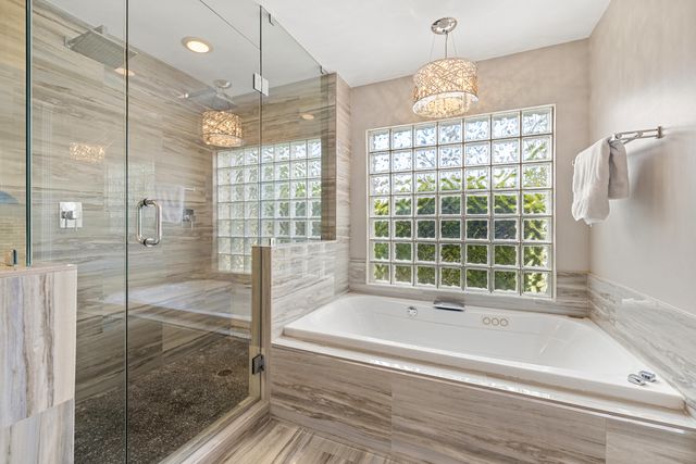 10582 MAPLE CHASE Drive, Boca Raton, FL 33498