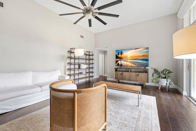 10582 MAPLE CHASE Drive, Boca Raton, FL 33498