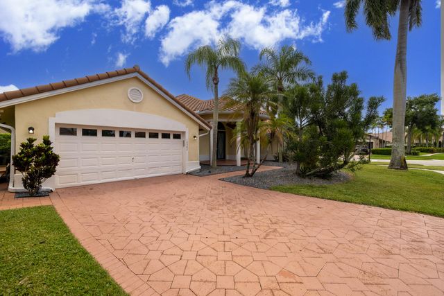 10582 MAPLE CHASE Drive, Boca Raton, FL 33498