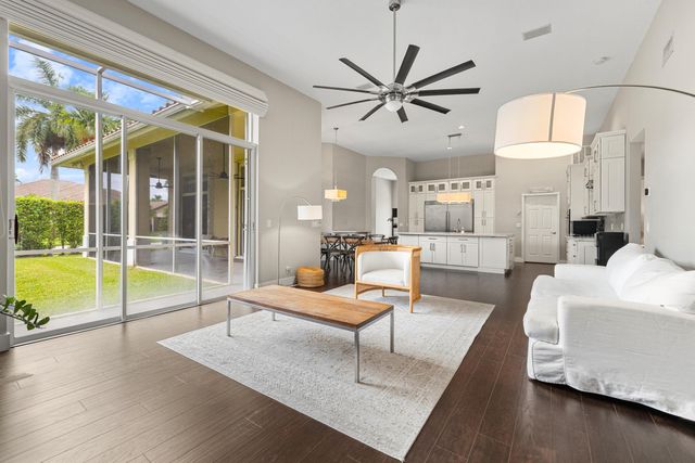 10582 MAPLE CHASE Drive, Boca Raton, FL 33498