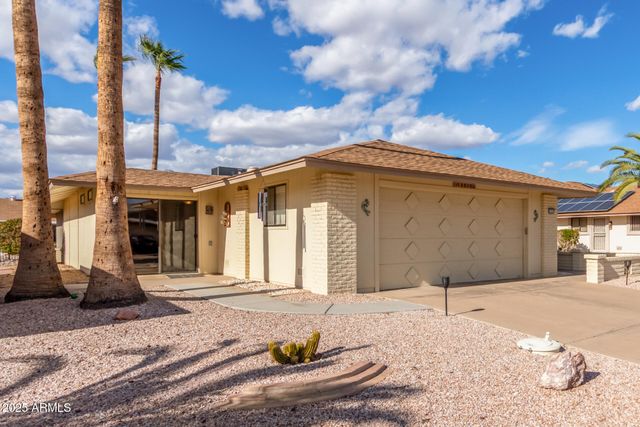 12510 W FLAGSTONE Drive, Sun City West, AZ 85375