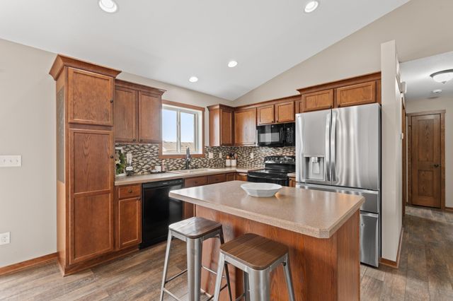 3636 46th Avenue NW, Rochester, MN 55901